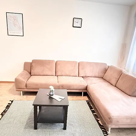 Apartment Gemuetliches Haus Rita, Am Ruhrtalradweg, - Neheim *