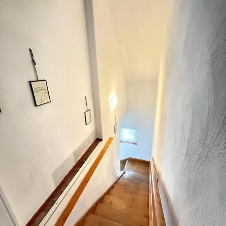 Gemuetliches Haus Rita, Am Ruhrtalradweg, - Neheim アパート *