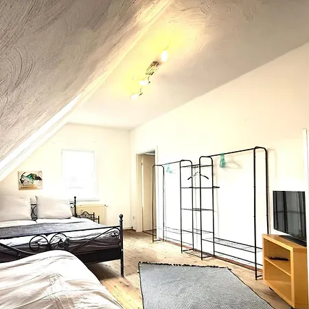 Apartment Gemuetliches Haus Rita, Am Ruhrtalradweg, - Neheim *