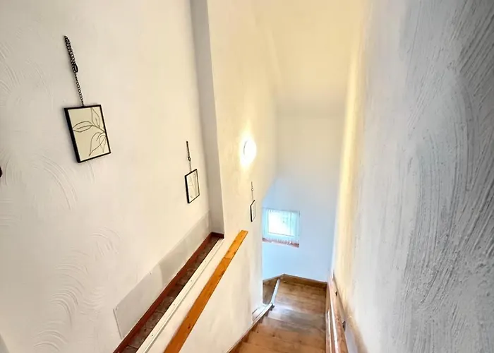 Gemütliches Haus Rita, Am Ruhrtalradweg, - Neheim Apartamento *